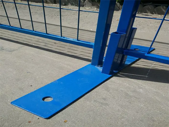 Canada fence 2